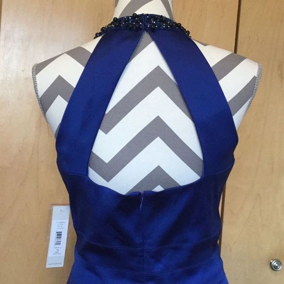 KAY UNGER Stretch Satin Beaded Halter Merm… - Picture 3 of 8